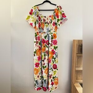 BloomChic Floral Maxi Dress (Size 14/16)
